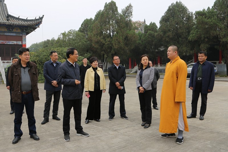 新澳门资料免费长期公开,2024,灵活性执行方案_MHM45.717豪华款