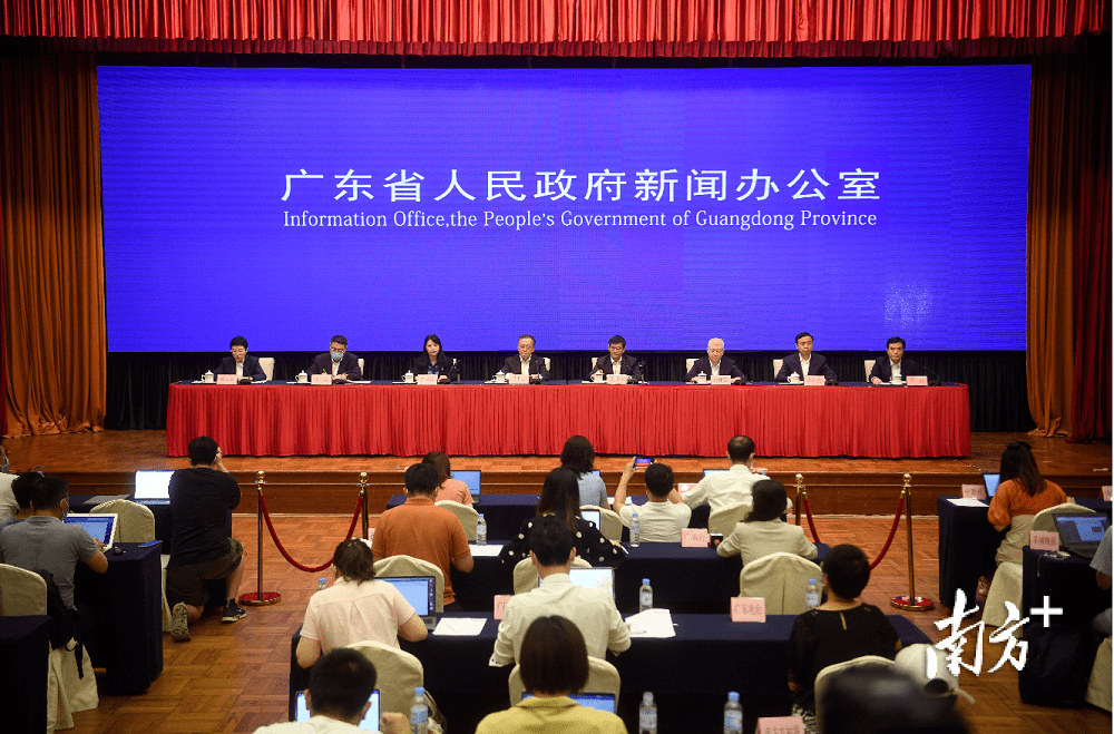 2024年管家婆100,策略规划_ABA45.963定向版