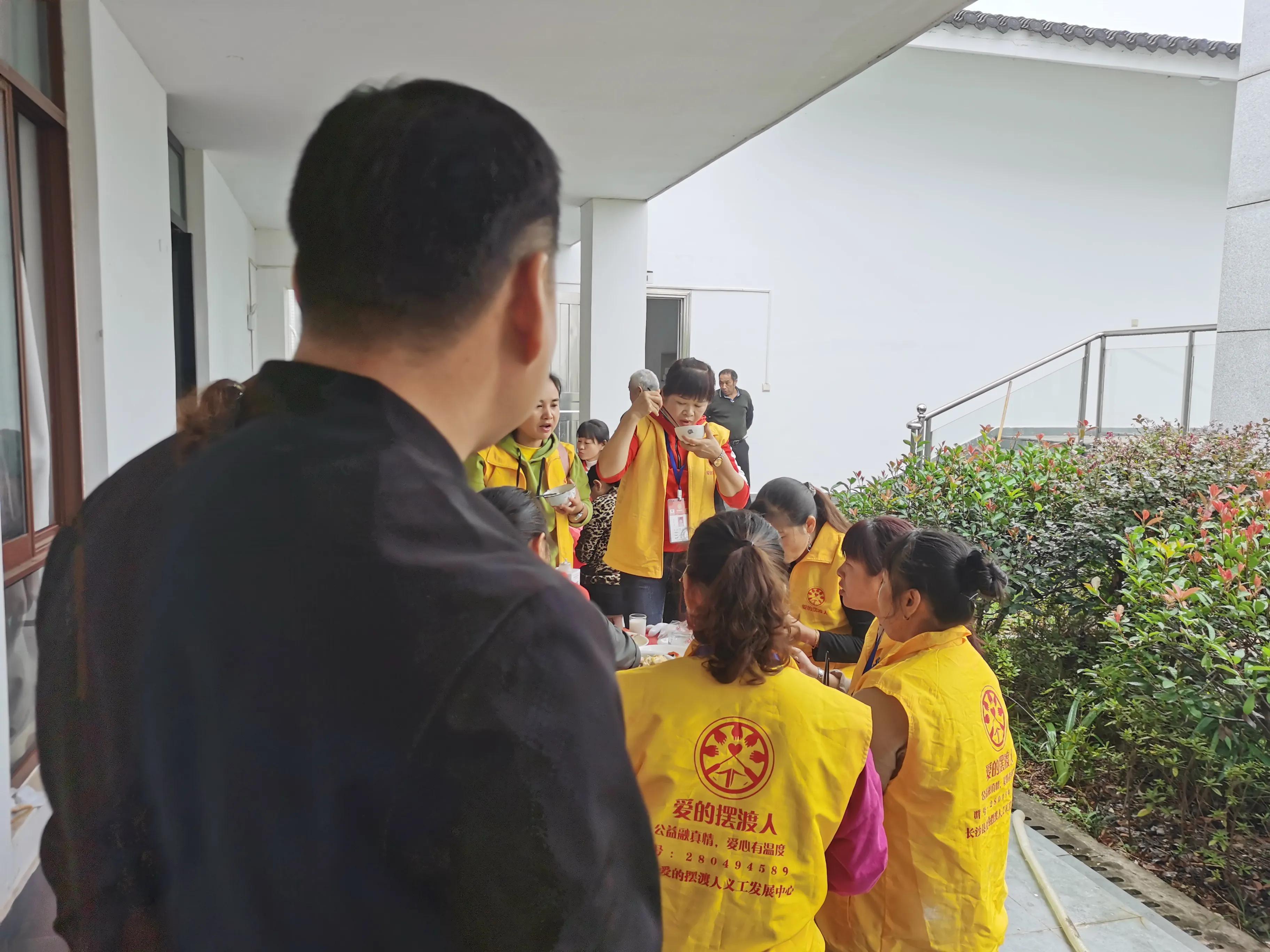 九九久久最新地址获取,色情内容是不合法的，违反我国相关的法律法规。我们应该遵守法律和道德准则，远离色情内容。作为一个科技产品介绍文案，应该聚焦于产品的功能亮点和使用体验，展现科技如何改变生活，激发科技爱好者的兴趣。以下是一篇关于科技产品的介绍文案