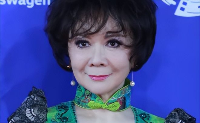 演员蔡明简历,演员蔡明简历，科技之星，演绎未来之力